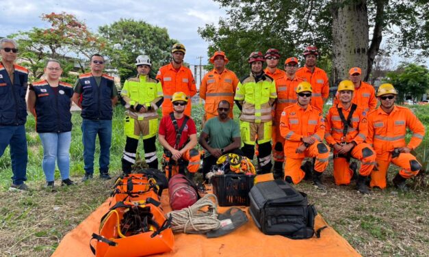 Simulado de resgate a pessoa ilhada é realizado pelo Corpo de Bombeiros em Formiga