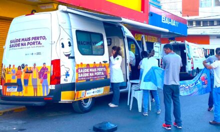 Vacimóvel percorre Formiga com ações de imunização e cuidados de saúde