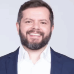 Vice-prefeito de Itaúna tem salário suspenso após faltar ao trabalho desde setembro
