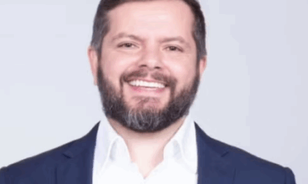 Vice-prefeito de Itaúna tem salário suspenso após faltar ao trabalho desde setembro