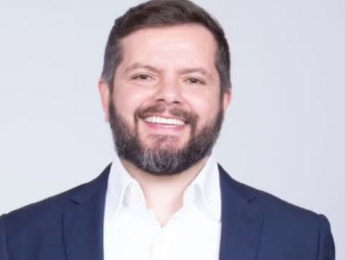 Vice-prefeito de Itaúna tem salário suspenso após faltar ao trabalho desde setembro