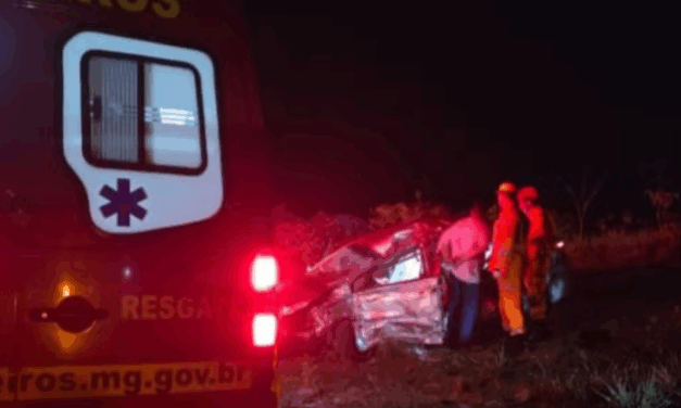 Motorista foge após acidente que mata mulher e deixa bebê ferida em Nova Serrana