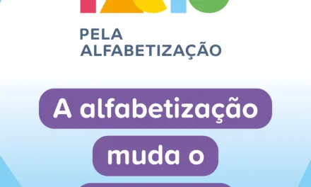 Educadoras de Formiga participam da preparação do Pacto Mineiro pela Alfabetização em Belo Horizonte