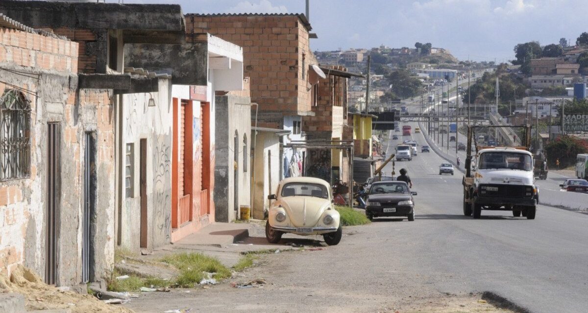 Acordo que define reassentamento de famílias às margens da BR-381 será homologado nesta sexta-feira em BH