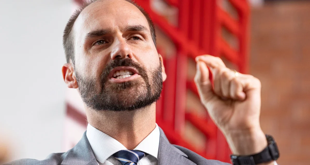 STF inicia julgamento de denúncia contra Eduardo Bolsonaro por coação