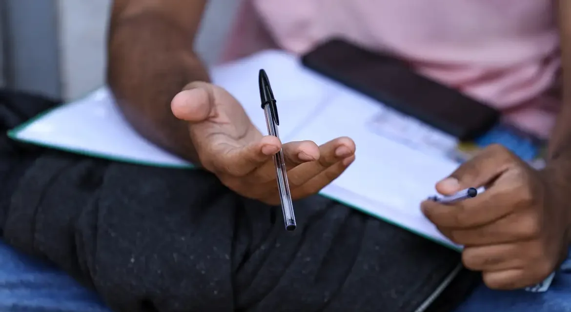 Prova do Enem será reaplicada para candidatos de Acari após tiroteio na zona norte do Rio