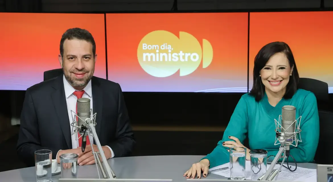 Fim da escala 6×1: governo discute compensações para micro e pequenas empresas