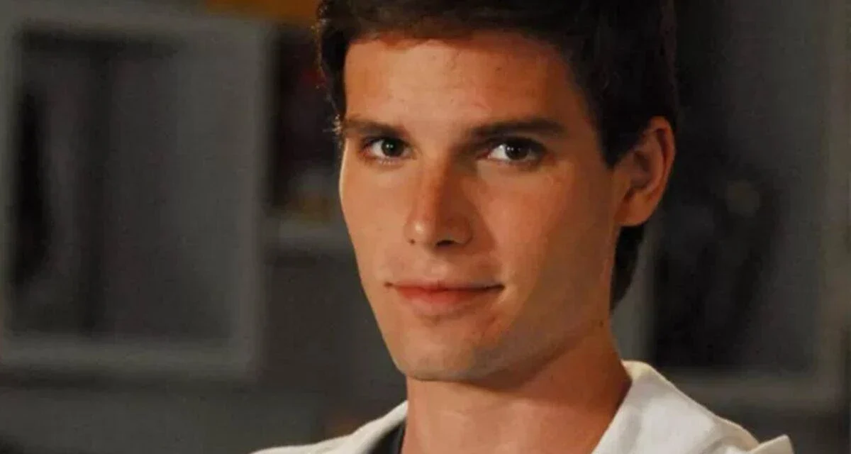 Jonatas Faro é intimado pela Justiça por dívida de pensão alimentícia e pode ser preso