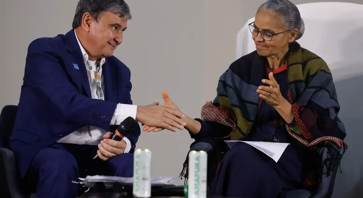 Crise climática e desigualdade social devem ser enfrentadas juntas, diz Marina Silva