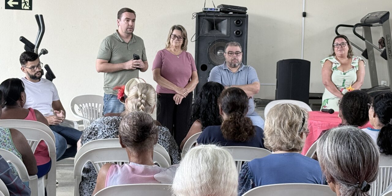 Representantes da Prefeitura e Direção do Núcleo Vida Saudável se reúnem com integrantes do programa para definir atividades de 2026