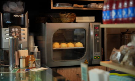 Pão de queijo está entre os 10 melhores pães do mundo