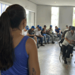 Novembro Azul: estudantes do UNIFOR-MG reforçam prevenção ao câncer de próstata em ação comunitária