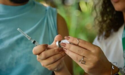 Minas Gerais recebe mais de 62 mil doses da vacina contra bronquiolite pelo SUS