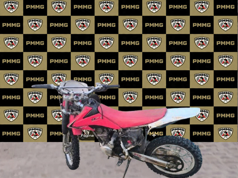 Polícia Militar localiza motocicleta furtada em residência no Centro de Formiga