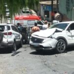 Acidente envolvendo quatro veículos deixa três feridos na região Noroeste de BH