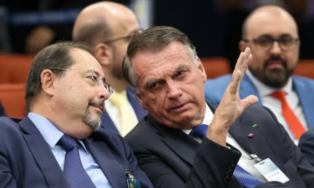 STF inicia julgamento de recursos de Bolsonaro e aliados condenados por tentativa de golpe