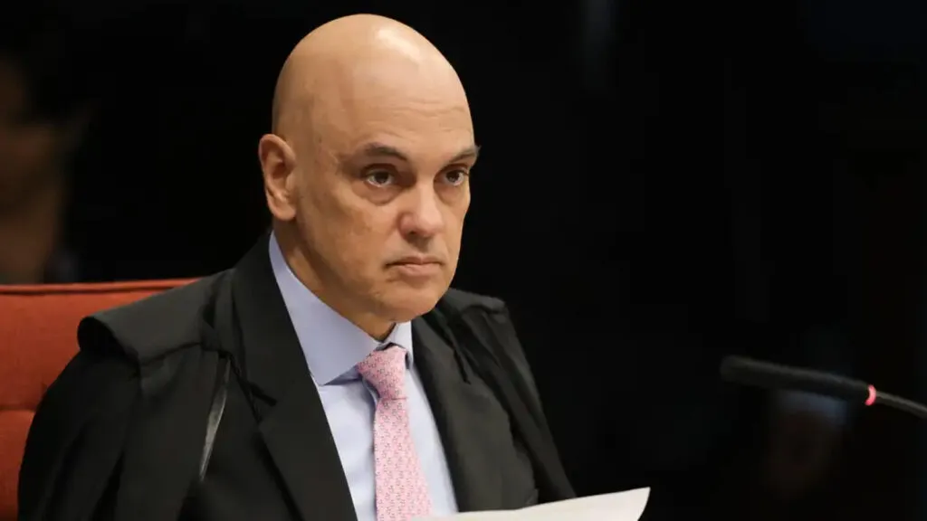 Moraes suspende inquérito contra familiares que removeram corpos após chacina no Rio