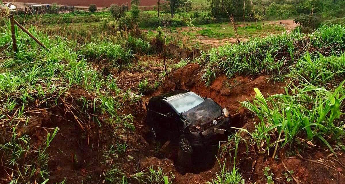 Bombeiros de Oliveira socorrem vítimas em série de acidentes nesse fim de semana