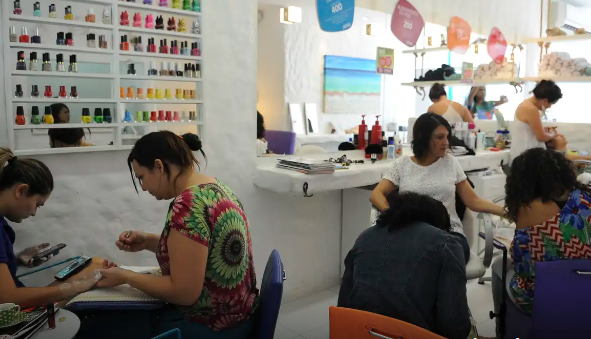 Apenas um em cada quatro autônomos tem CNPJ no Brasil, aponta IBGE