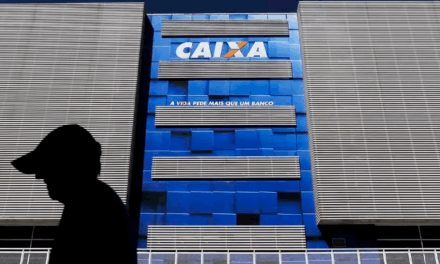 Caixa Econômica abre concurso com 184 vagas para nível superior e salários de até R$ 14,9 mil