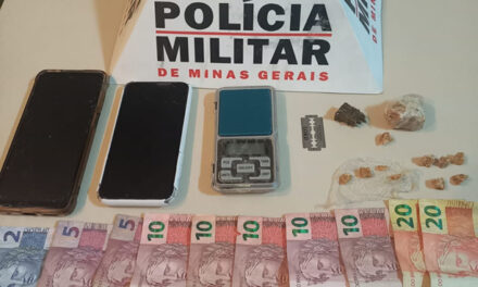 Jovem e menor são flagrados com entorpecentes durante ação da PM em Formiga