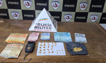 Polícia apreende crack e dinheiro em operação no bairro Brasília, em Arcos