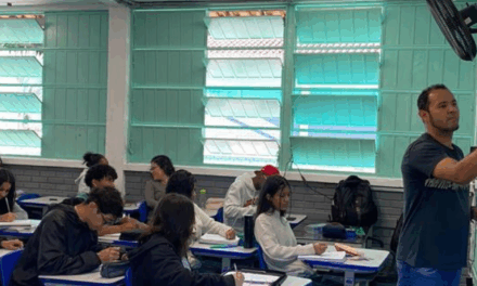 Educação de Minas anuncia edital para seleção de formadores e tutores da rede estadual