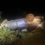 Passageira morre e motorista fica ferido em acidente na BR-354, em Arcos