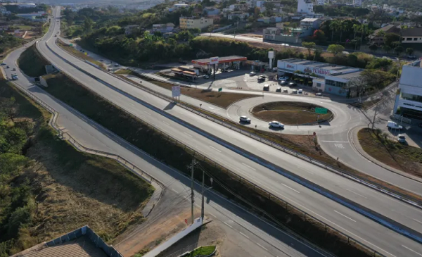 Feriado da Consciência Negra deve aumentar tráfego nas rodovias MG-050, BR-491 e BR-265