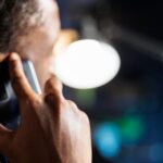 Golpe da ligação muda: criminosos usam inteligência artificial para clonar vozes e enganar vítimas em Minas Gerais