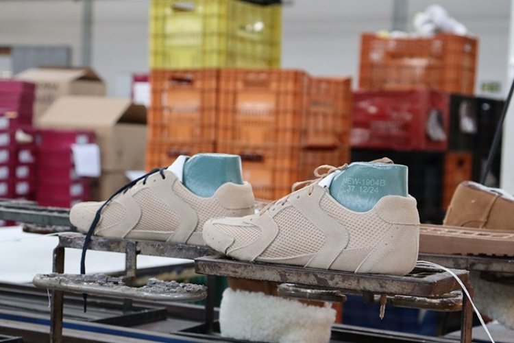 Setor calçadista prevê queda de 2%  