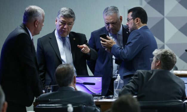 CPMI do INSS prende presidente de confederação da pesca por falso testemunho