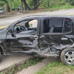 Jovem de 17 anos fica ferida em acidente entre dois veículos na MG-050, em Divinópolis