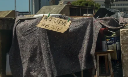 Câmara de BH aprova em 1º turno projeto que propõe retorno de pessoas em situação de rua às cidades de origem