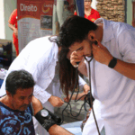 Unifor-MG na Praça de Formiga leva conhecimento e bem-estar para a população