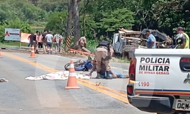 Motociclista morre em colisão com caminhão na MG-050 perto do trevo de Pimenta