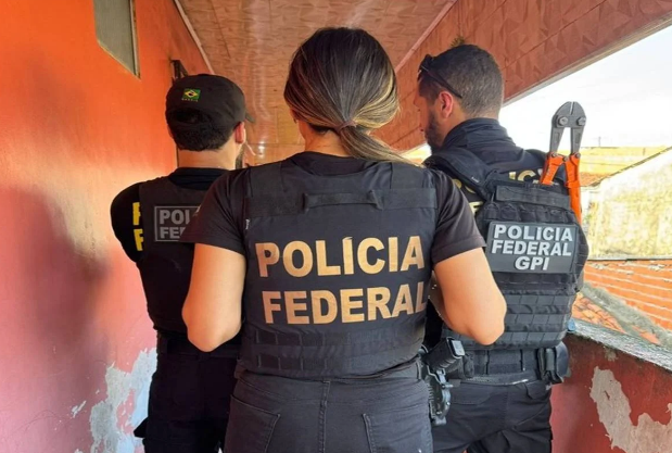 Polícia Federal desarticula rede internacional de vídeos de violência contra animais