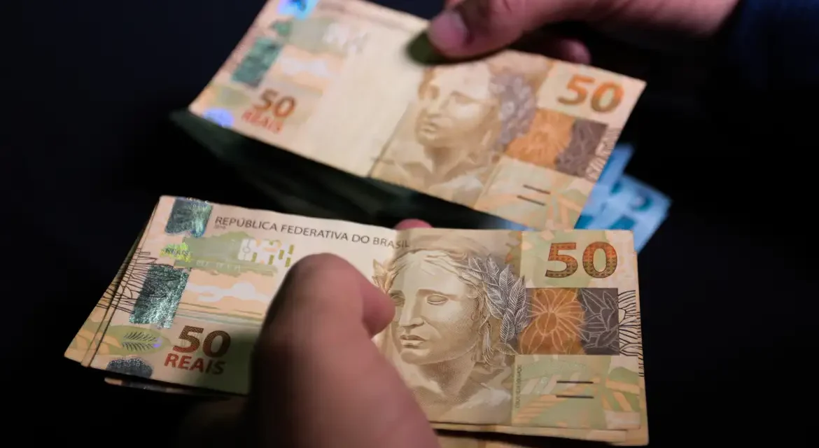 Brasileiros sacaram R$ 455,68 milhões em valores esquecidos no sistema financeiro em setembro