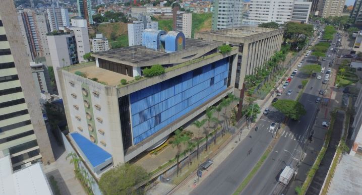 Concurso do TCE-MG tem cargos com salário inicial de R$ 12 mil; saiba como se inscrever