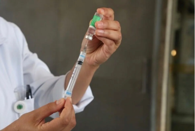 Brasil terá primeira vacina de dose única contra a dengue, diz Anvisa