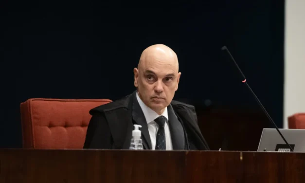 GDF pede que Moraes avalie condições de Bolsonaro para permanecer na Papuda